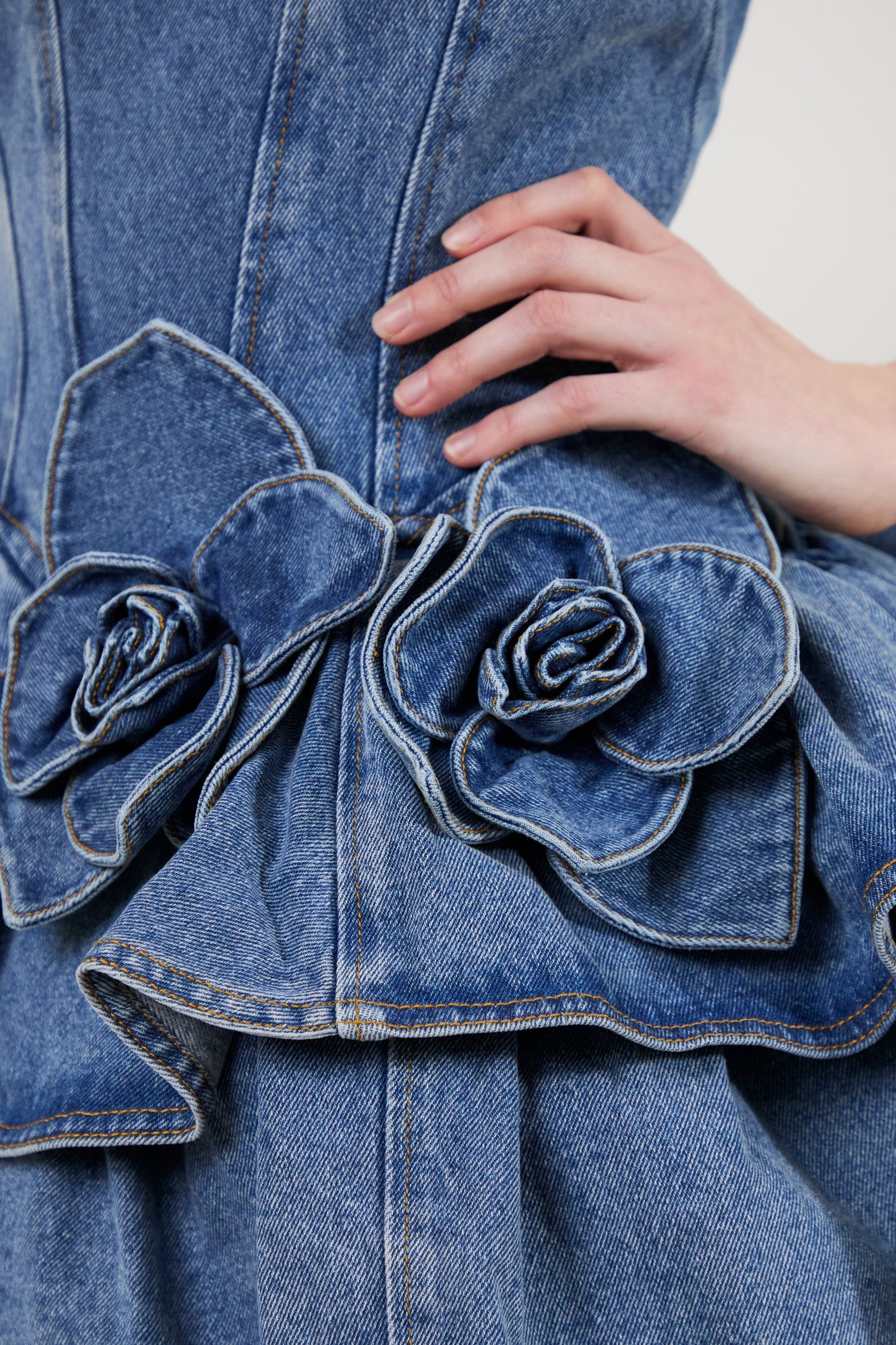 Women Sleeveless 3D Floral Ruffled Denim Mini Dress